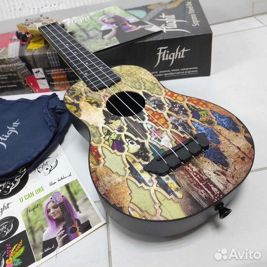 Укулеле flight новая с чехлом