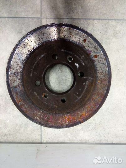 Диск тормозной задний Renault Laguna 1