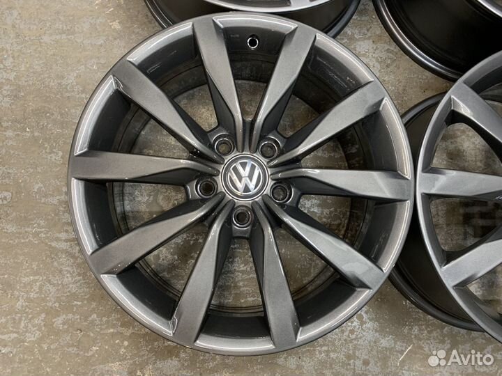 Оригинальные диски на Golf 7 R17 dijon