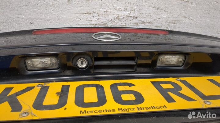 Крышка багажника Mercedes C W203, 2006