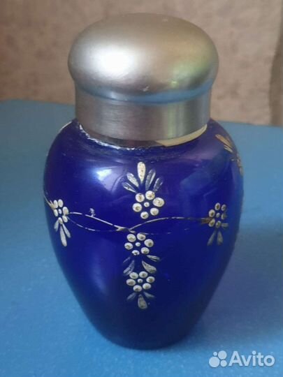 Флакон старый, красивая роспись, отличный