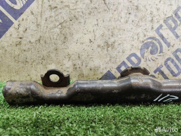 Топливная рампа Toyota Avensis универсал 1.8 1zzfe