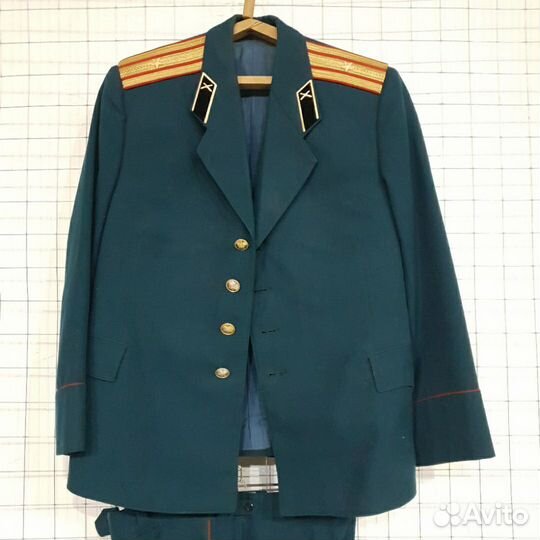 Форменая одежда