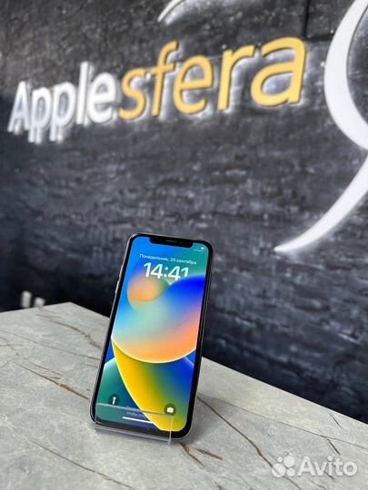 iPhone X, 64 ГБ