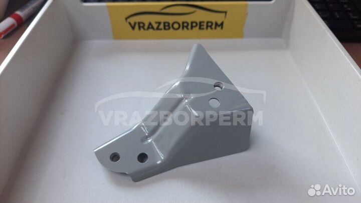 Планка передней консоли Kia Sorento