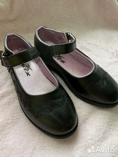 Туфли для девочки 28 размер черные
