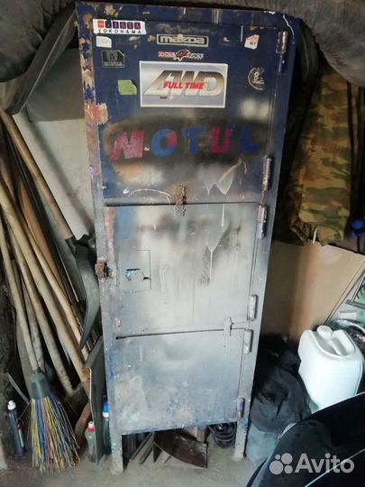 Сейф-тумбочка