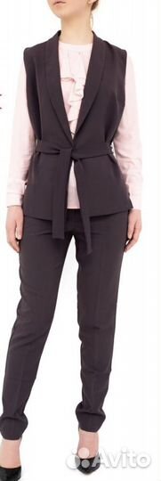 Костюм с жилетом