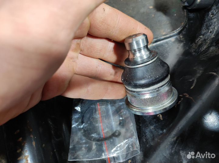 Рычаг подвески renault logan