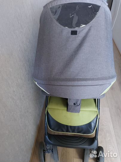 Продам прогулочную коляску