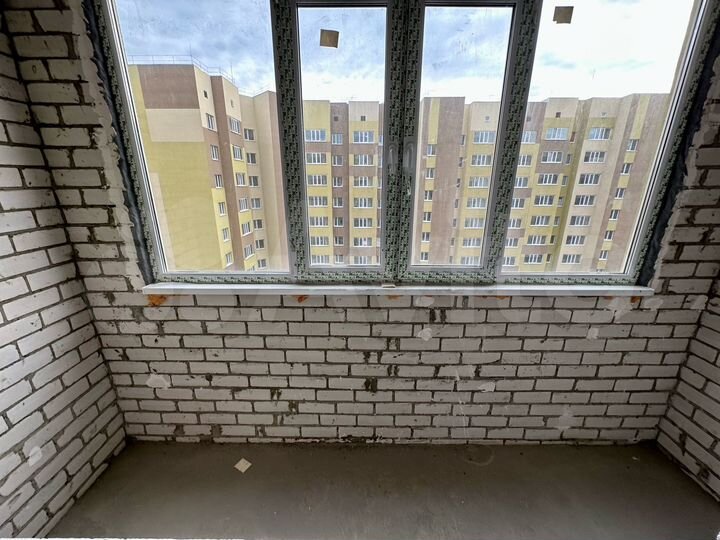2-к. квартира, 63 м², 4/9 эт.