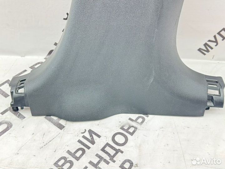 Накладка центральной стойки правая Infiniti Qx50