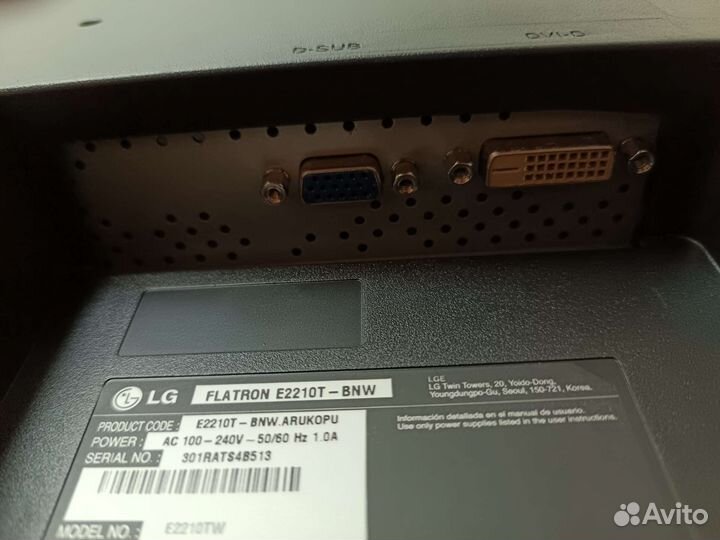 Монитор LG flatron е2210