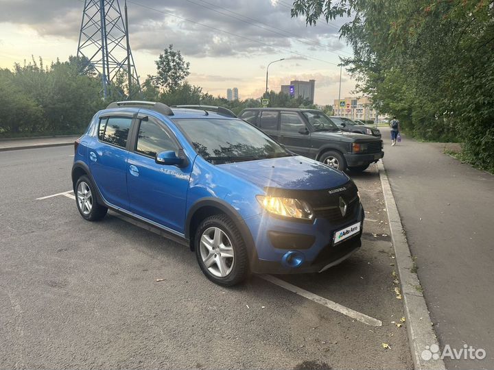 Renault Sandero Stepway 1.6 AT, 2017, 83 000 км