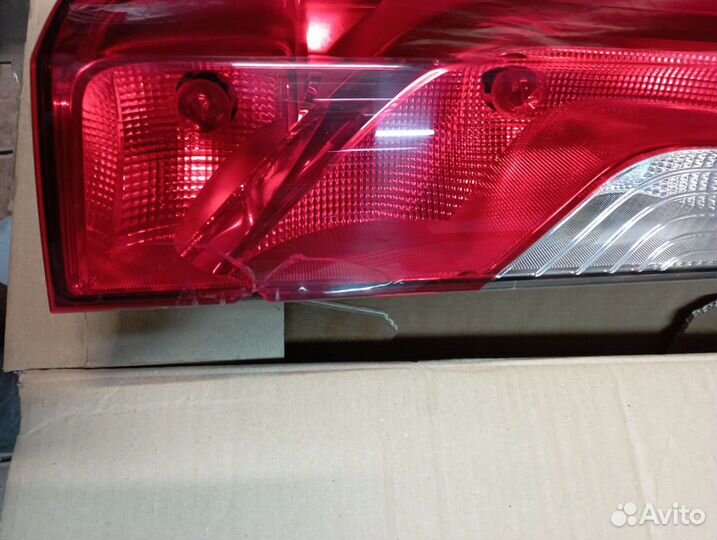 Mercedes Spprinter W910 Фонарь оригинал