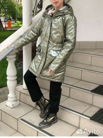 Куртка для девочки 152р