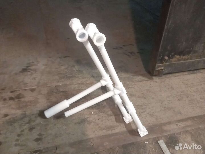 Подставка для зимней удочки на Омуля