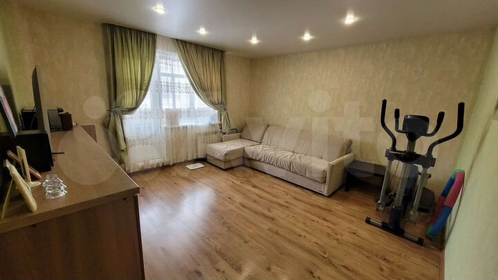 2-к. квартира, 50 м², 5/5 эт.