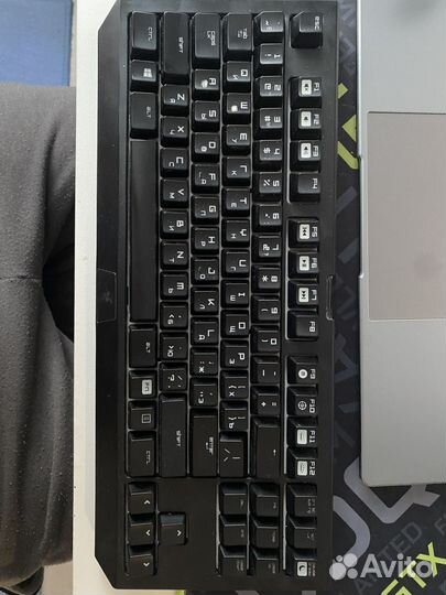 Игровая клавиатура Razer