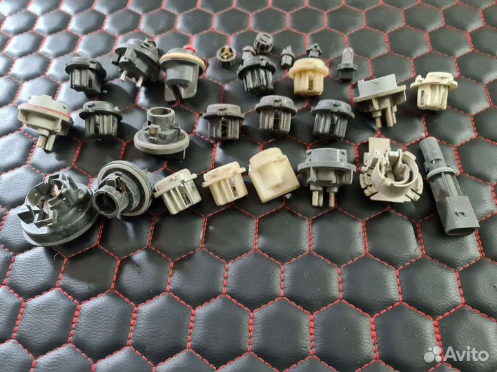 Патрон лампочки mercedes-benz