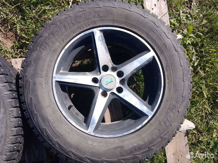 R16 Hankook Winter I'Cept Evo 225/70, PCD 5x114.3 DIA 16