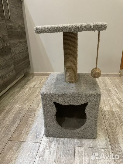 Домик для кошки с когтеточкой