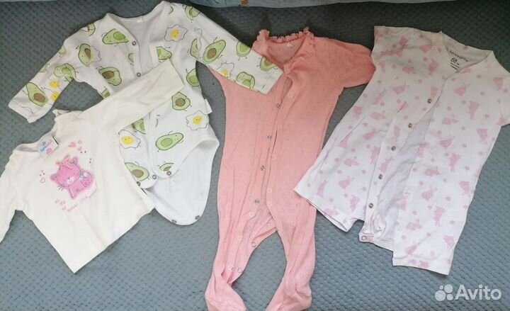 Комплект вещей два пакета. Вещи на малышей