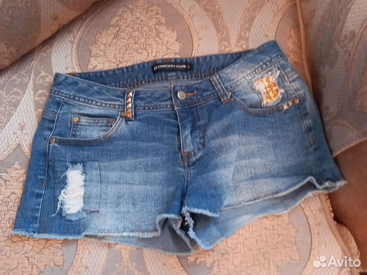 Продам разные шорты для девушки 44-46 размера