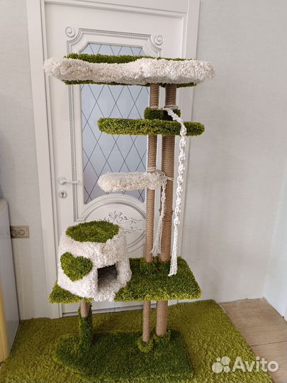 Домик для кошки с когтеточкой