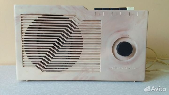 Радиоприемник трёхпрограммный Электроника 204