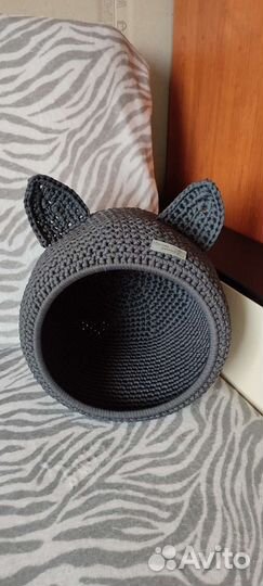 Вязаный домик для кота