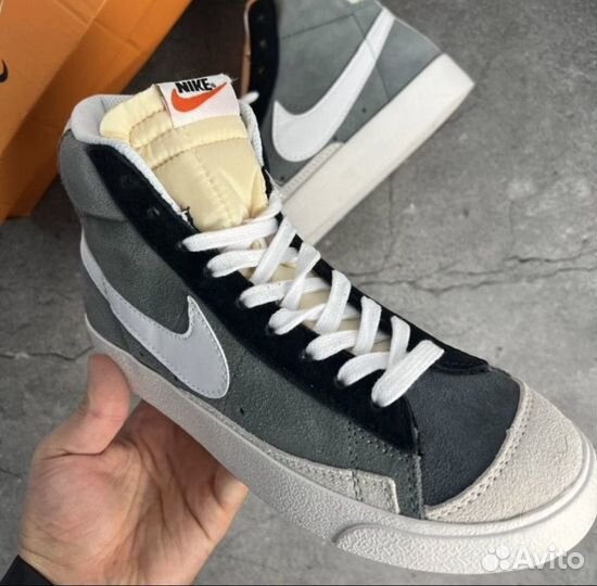 Кроссовки Nike Blazer mid 77