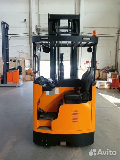 Ричтракт 2 т 10,5 м Литиевая АКБ