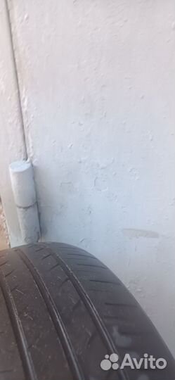 Yokohama BluEarth AE01 185/60 R14 82T