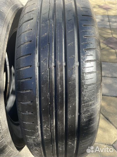 Yokohama BluEarth AE50 215/65 R17