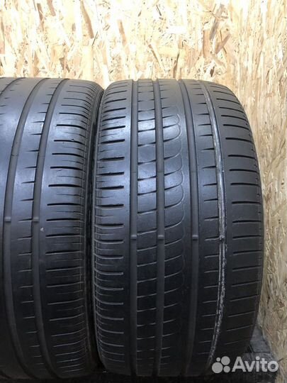 Pirelli P Zero Rosso 295/35 R21 107Y