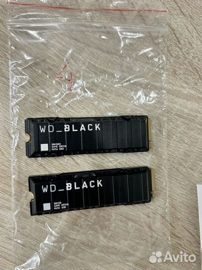 Western Digital WD Black SN850X 1тb WDS200T2X0E