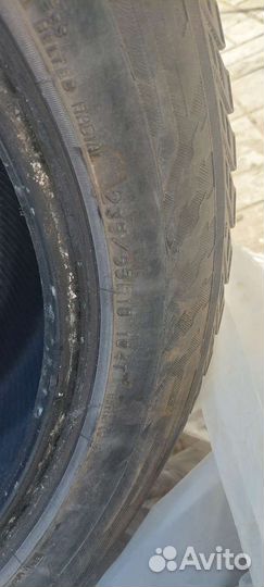 Yokohama Ice Guard Stud IG55 235/55 R18 104T