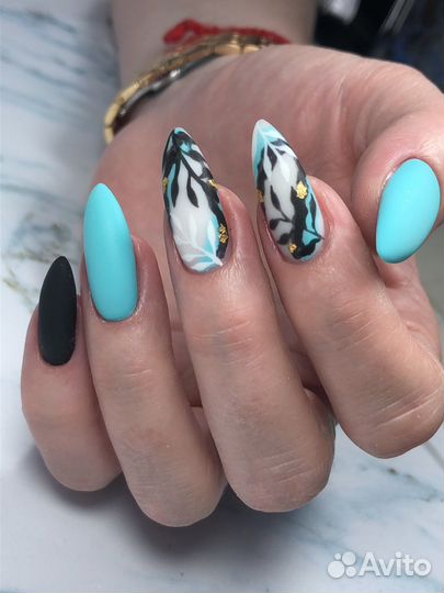 Маникюр, педикюр