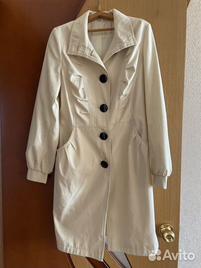 Плащ женский