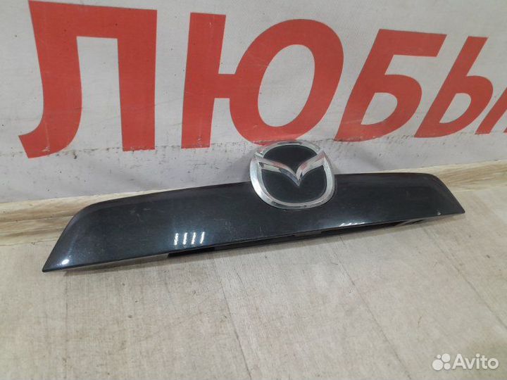 Накладка крышки багажника задняя Mazda Cx-5 KD