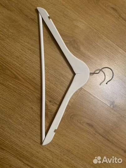 Вешалки плечики IKEA белые 70 штук в наличии