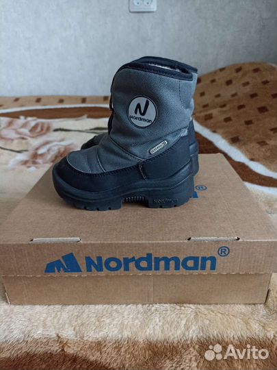 Сапоги зимние для мальчика 25р