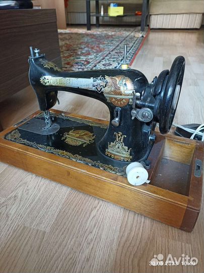 Швейная машина Singer госшвеймашина
