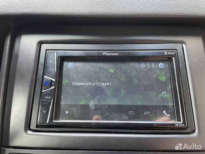 Продам магнитолу Pioneer dmh-g221bt