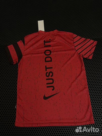 Футболка Nike мужская