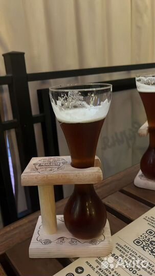 Продавец разливного пива