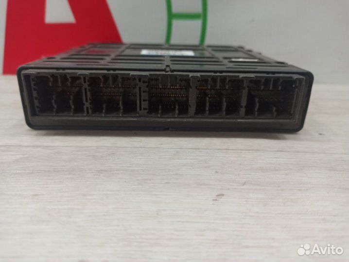 Блок управления двигателем (эбу) Mitsubishi