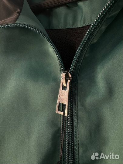 Ветровка NIke зеленая плащевка