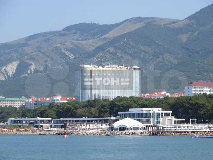 3-к. квартира, 105,9 м², 13/20 эт.